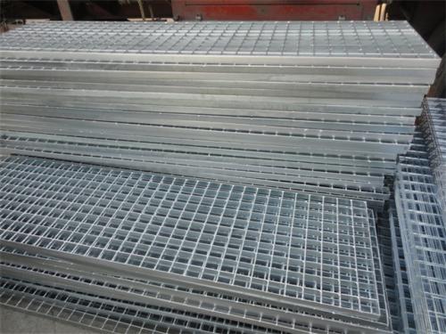 吊頂格柵板規格