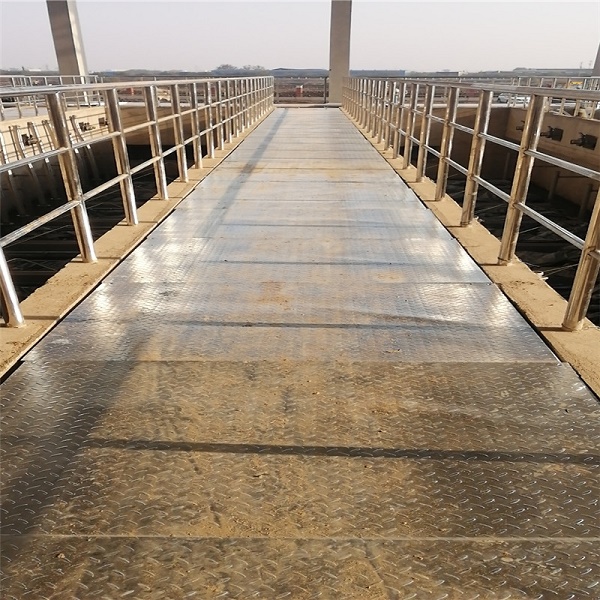 鍍鋅復合鋼格板平臺