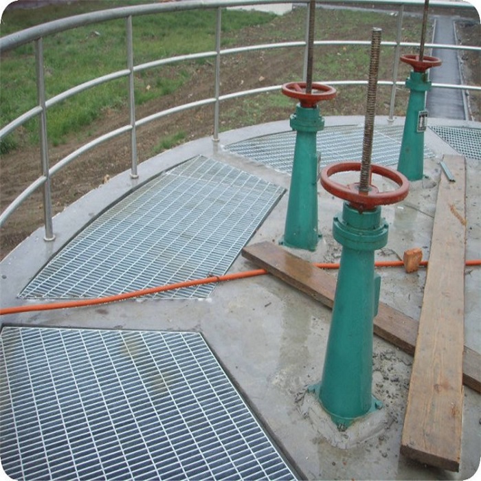 異形熱鍍鋅鋼格柵平臺(tái) 異形熱鍍鋅鋼格柵平臺(tái)