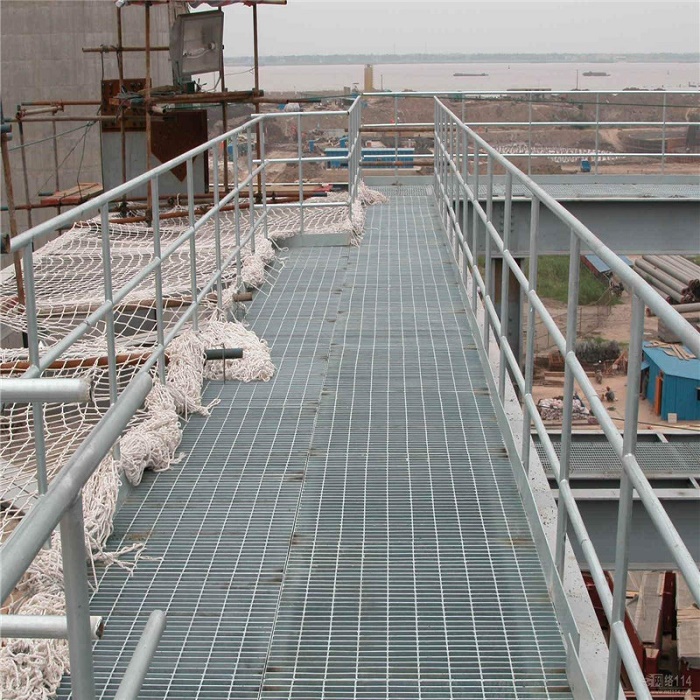 壓焊熱鍍鋅格柵板平臺(tái) 壓焊熱鍍鋅格柵板平臺(tái)