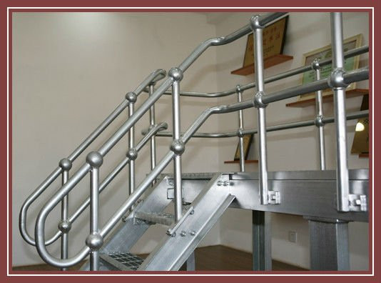 球接立柱 球接立柱