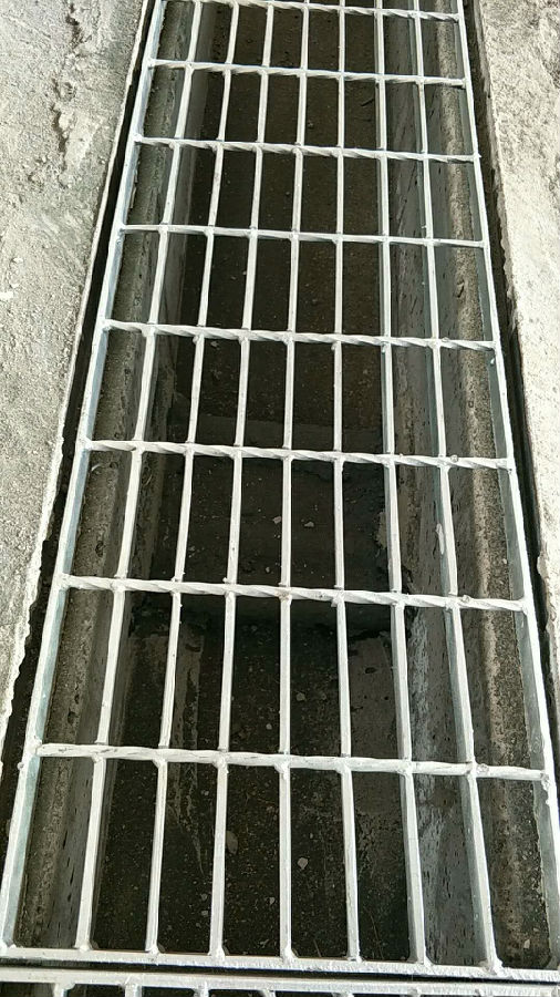 熱鍍鋅鋼格柵篦子 熱鍍鋅鋼格柵篦子