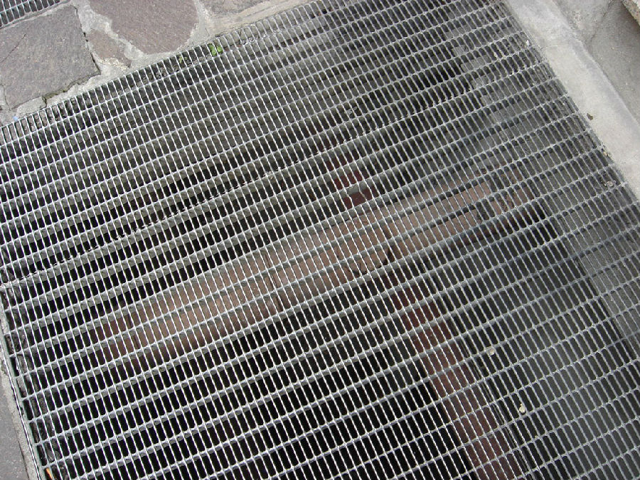 鍍鋅<a href='http://www.yi-ye.cn/ganggeban/'>鋼格板</a> 鍍鋅鋼格板