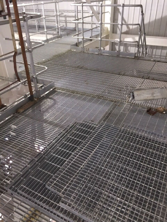 鍍鋅鋼格板型號