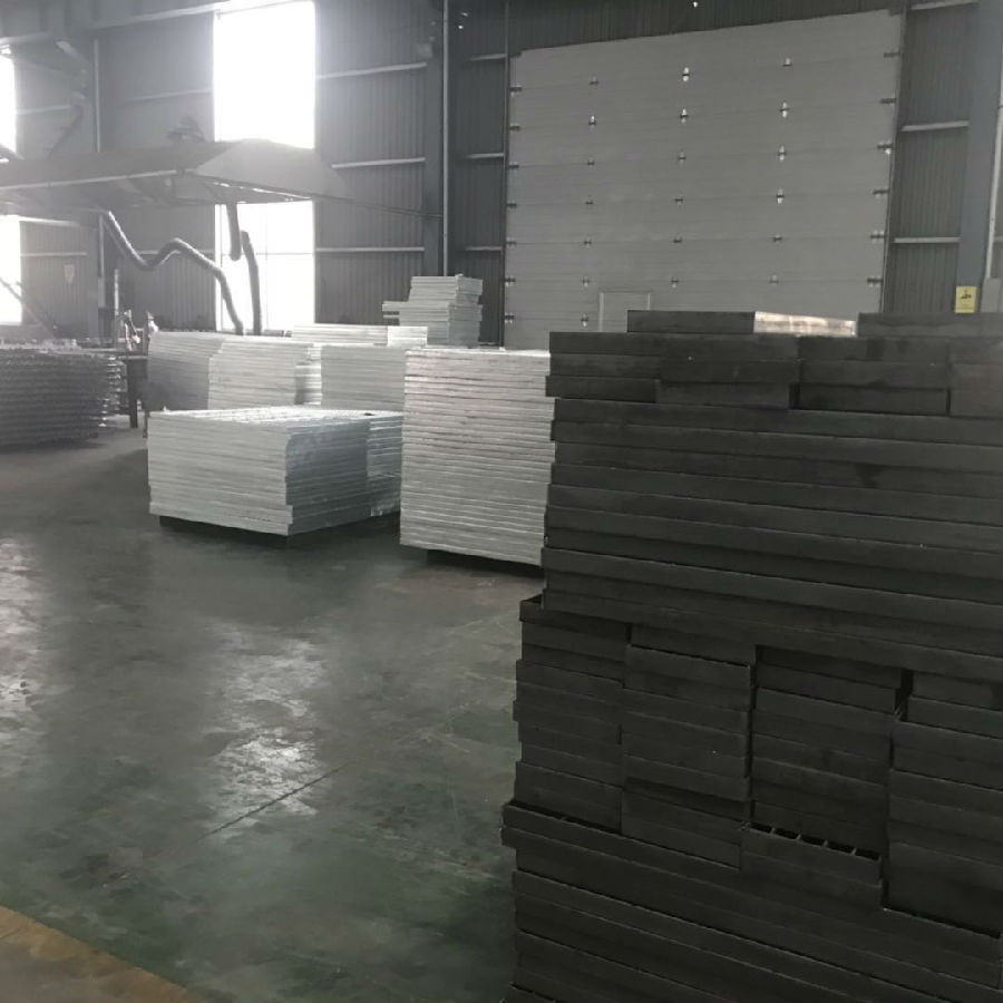 熱浸鍍鋅格柵板平臺