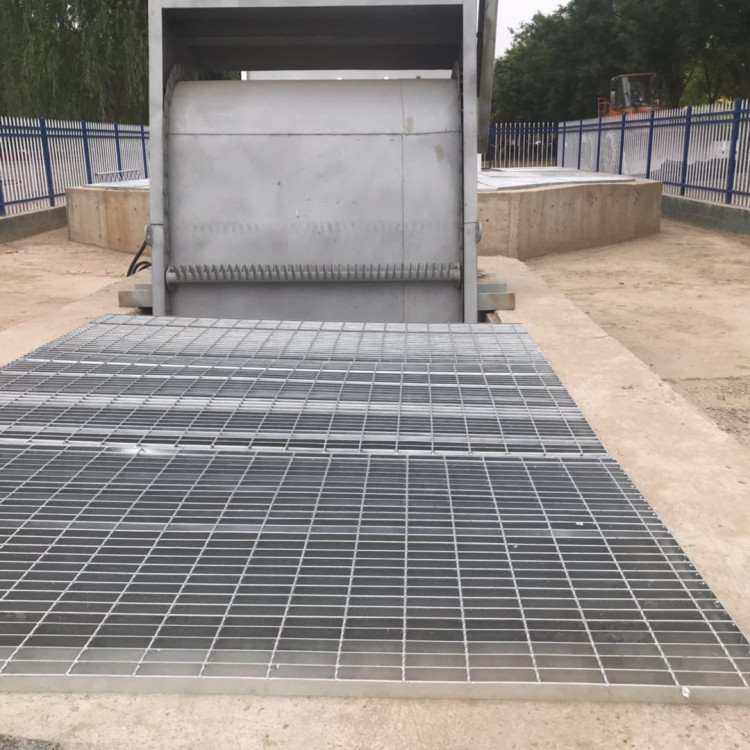 鋼格柵板平臺(tái)廠家 鋼格柵板平臺(tái)廠家