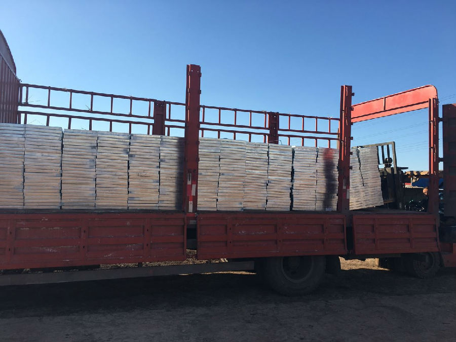 異形熱鍍鋅鋼格柵平臺(tái) 異形熱鍍鋅鋼格柵平臺(tái)